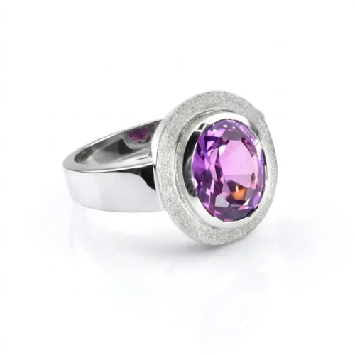 Inel din aur alb cu ametist