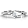 Inel de logodna din aur alb cu diamant solitaire de 0.10ct