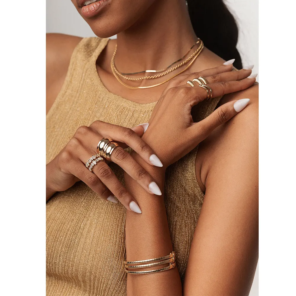 Cele mai frecvente greseli cand porti bijuterii si cum sa le eviti